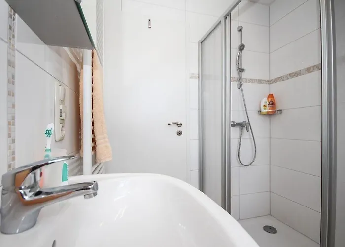 דירה Haus-am-see-kolkstr-1-og-links נורדייך